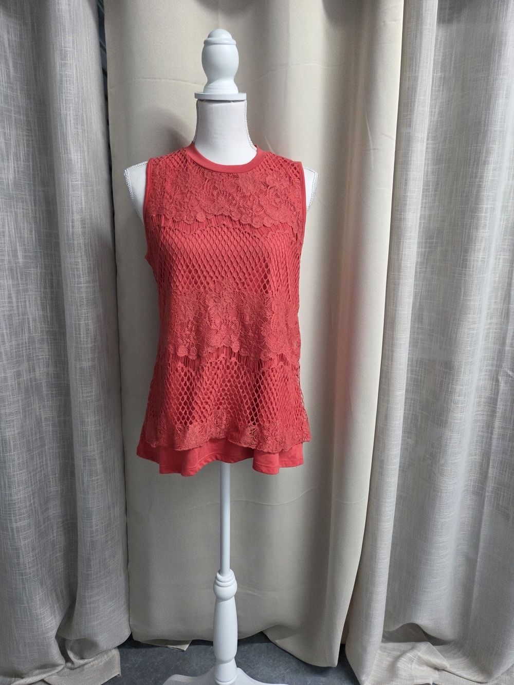 Shannon Ford Women's Coral Lace Crochet Shell Top Boho Summer Size L